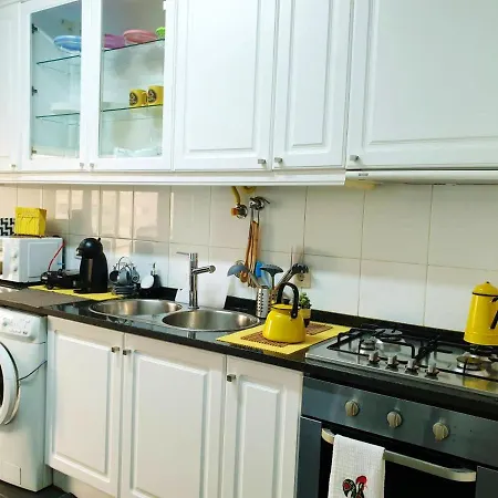 With 2 Bedrooms In With Furnished Balcony And Wifi *