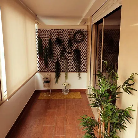 With 2 Bedrooms In With Furnished Balcony And Wifi Apartment